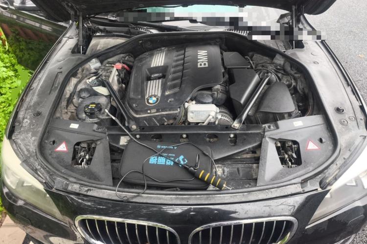 Used BMW 7 Series 2014 730Li Premium Edition Engine Bay