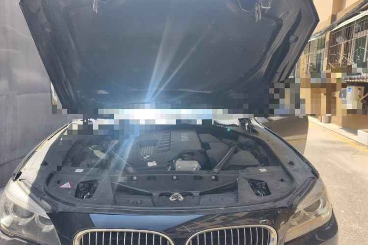 Used BMW 7 Series 2014 730Li Premium Edition Engine Bay