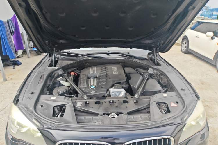 Used BMW 7 Series 2014 730Li Premium Edition Engine Bay