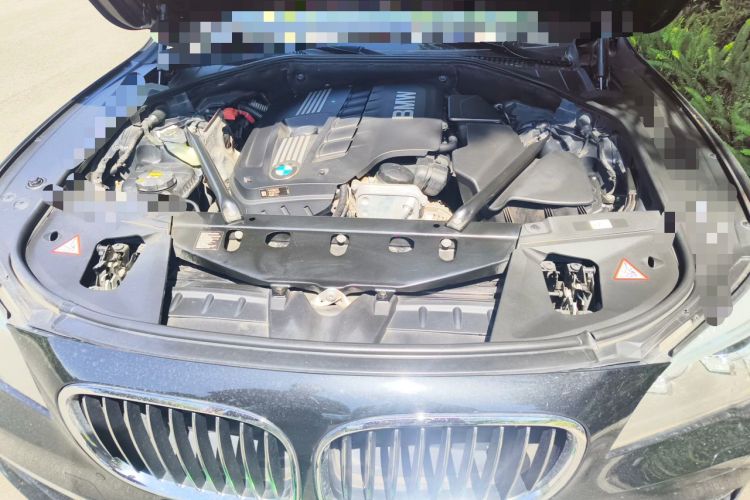 Used BMW 7 Series 2014 730Li Premium Edition Engine Bay