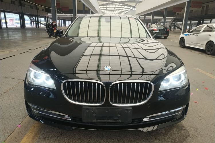 Used BMW 7 Series 2014 730Li Premium Edition Exterior 1