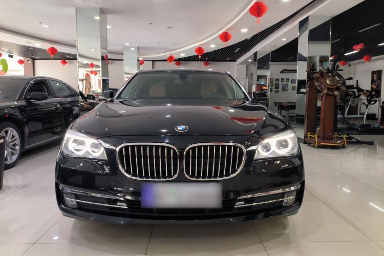Used BMW 7 Series 2014 730Li Premium Edition Exterior 1