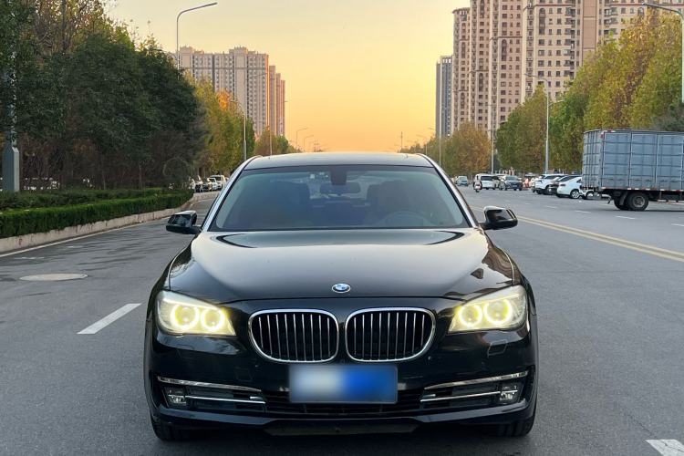 Used BMW 7 Series 2014 730Li Premium Edition Exterior 1
