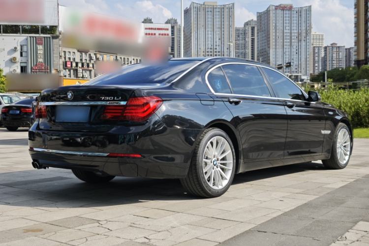 Used BMW 7 Series 2014 730Li Premium Edition Exterior 3
