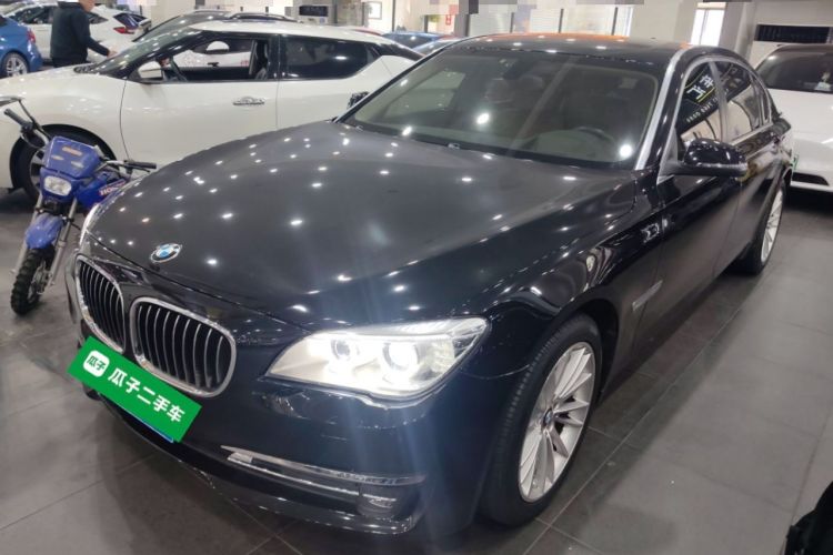 Used BMW 7 Series 2014 730Li Premium Edition Exterior 3
