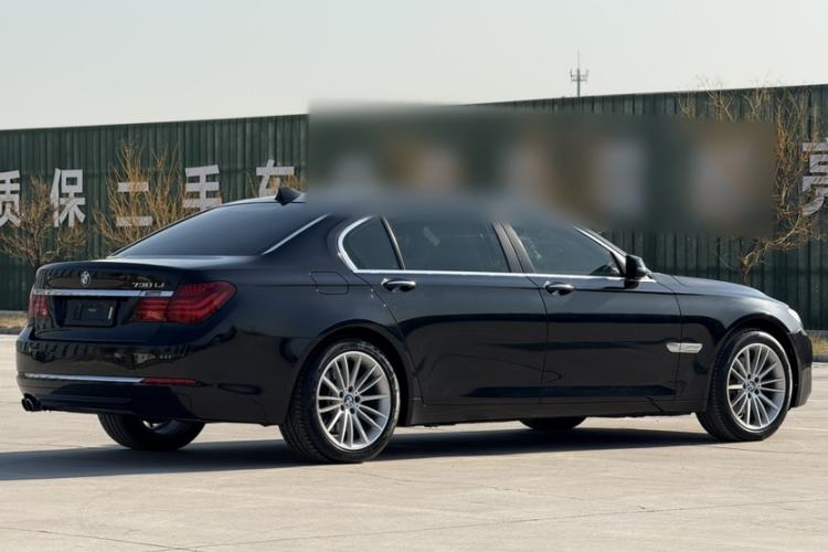 Used BMW 7 Series 2014 730Li Premium Edition Exterior 4