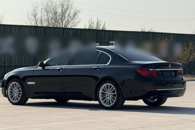 Used BMW 7 Series 2014 730Li Premium Edition Exterior 7