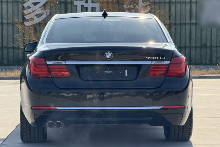 Used BMW 7 Series 2014 730Li Premium Edition Exterior 8