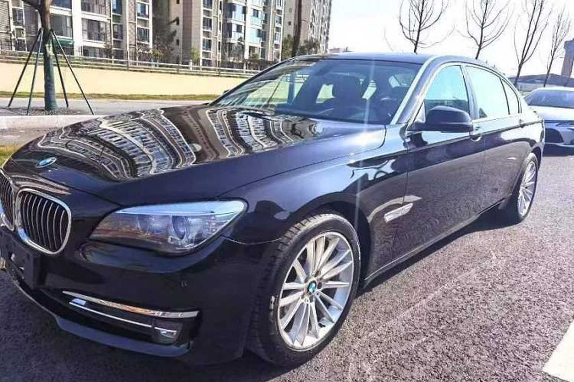 Used BMW 7 Series 2014 730Li Premium Edition Front Left 45 Deg