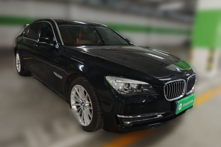 Used BMW 7 Series 2014 730Li Premium Edition Front Right 45 Deg