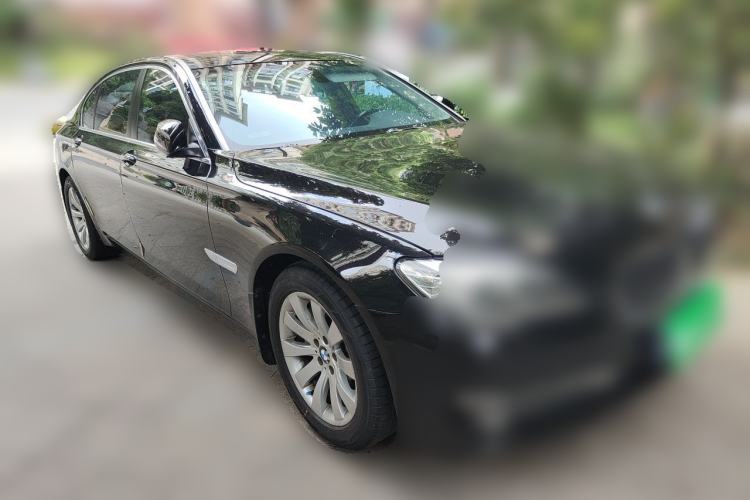 Used BMW 7 Series 2014 730Li Premium Edition Front Right 45 Deg