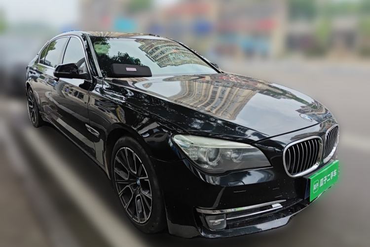 Used BMW 7 Series 2014 730Li Premium Edition Front Right 45 Deg