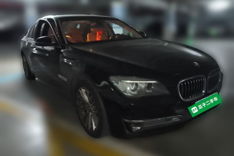 Used BMW 7 Series 2014 730Li Premium Edition Front Right 45 Deg