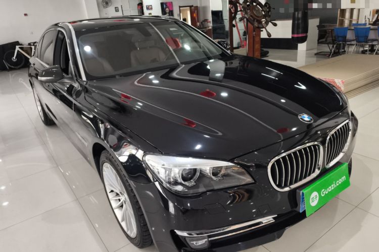 Used BMW 7 Series 2014 730Li Premium Edition Front Right 45 Deg