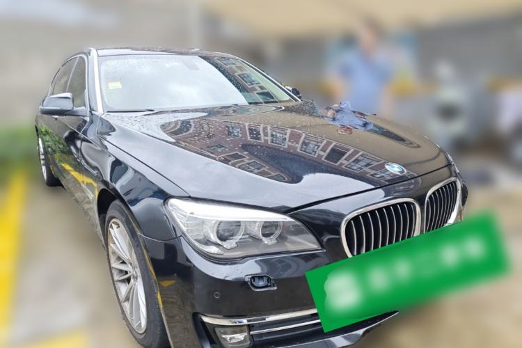 Used BMW 7 Series 2014 730Li Premium Edition Front Right 45 Deg