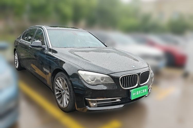 Used BMW 7 Series 2014 730Li Premium Edition Front Right 45 Deg