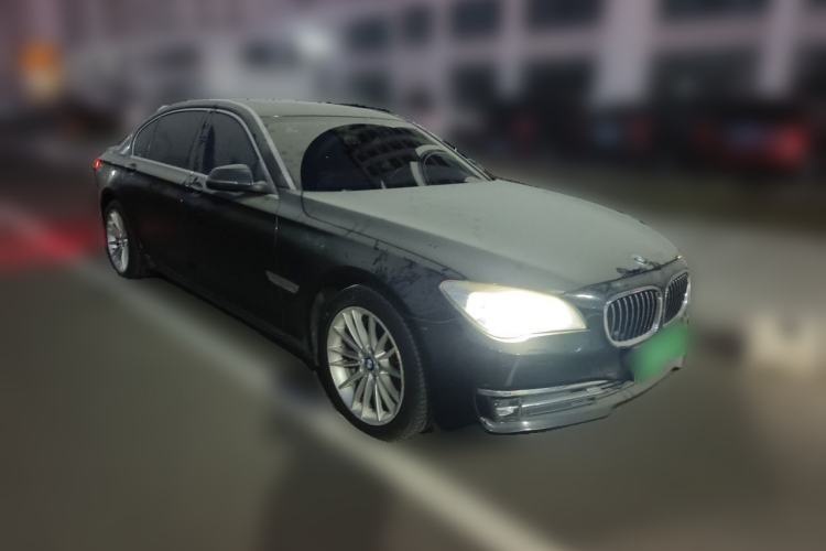 Used BMW 7 Series 2014 730Li Premium Edition Front Right 45 Deg