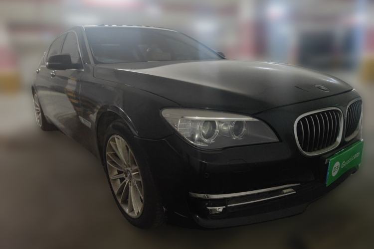 Used BMW 7 Series 2014 730Li Premium Edition Front Right 45 Deg