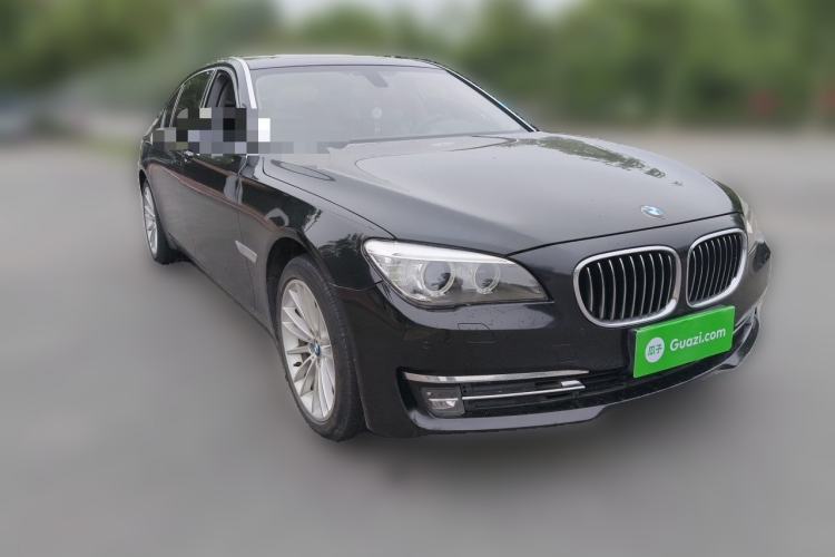 Used BMW 7 Series 2014 730Li Premium Edition Front Right 45 Deg