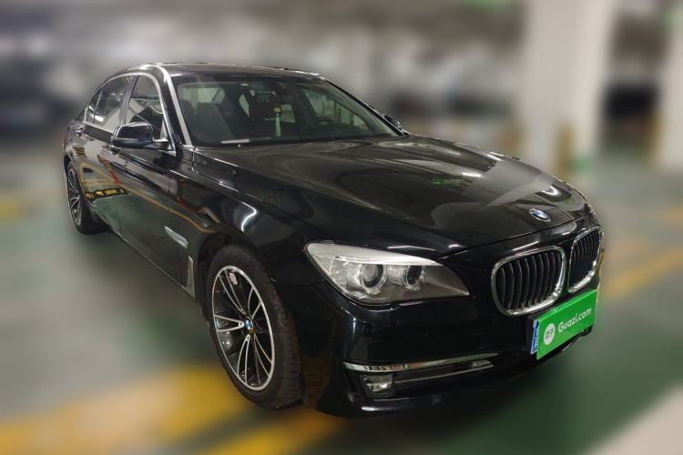 Used BMW 7 Series 2014 730Li Premium Edition Front Right 45 Deg