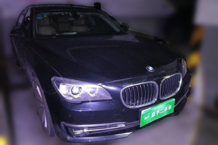 Used BMW 7 Series 2014 730Li Premium Edition Front Right 45 Deg