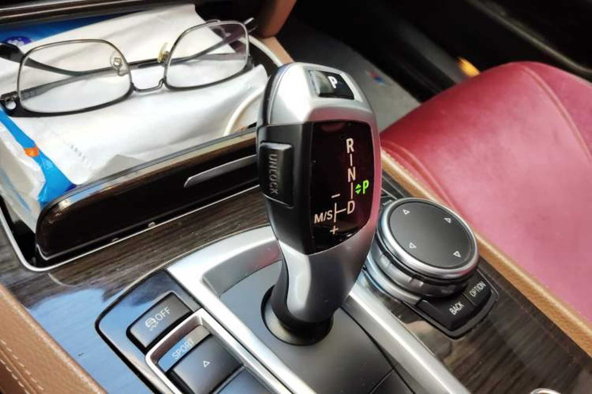 Used BMW 7 Series 2014 730Li Premium Edition Gear Lever