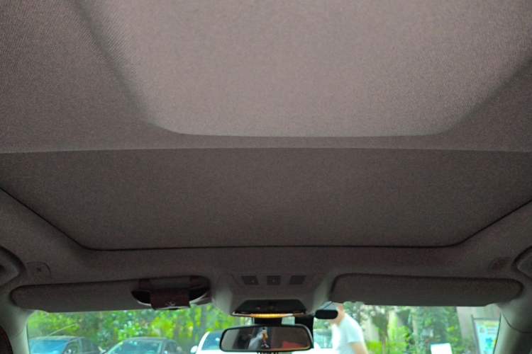Used BMW 7 Series 2014 730Li Premium Edition Headliner