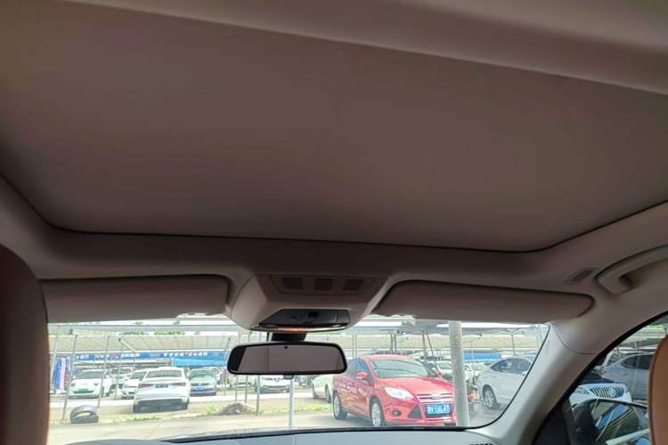Used BMW 7 Series 2014 730Li Premium Edition Headliner