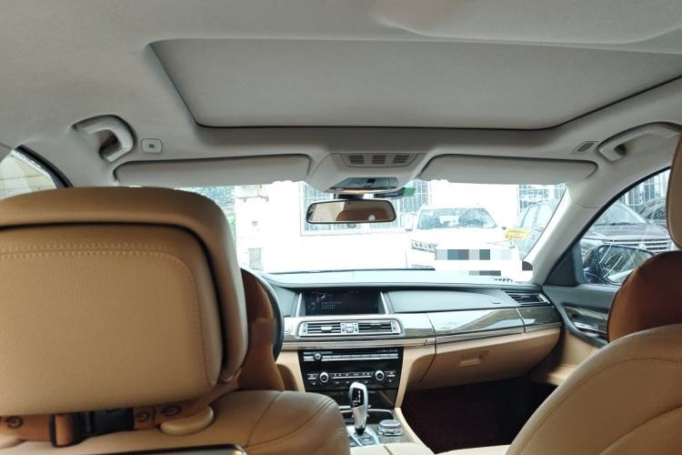Used BMW 7 Series 2014 730Li Premium Edition Headliner