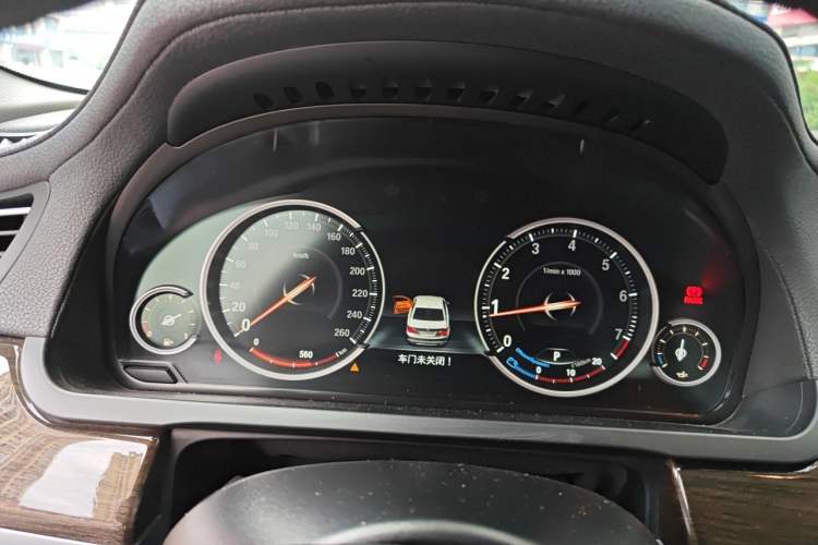 Used BMW 7 Series 2014 730Li Premium Edition Instrument Cluster