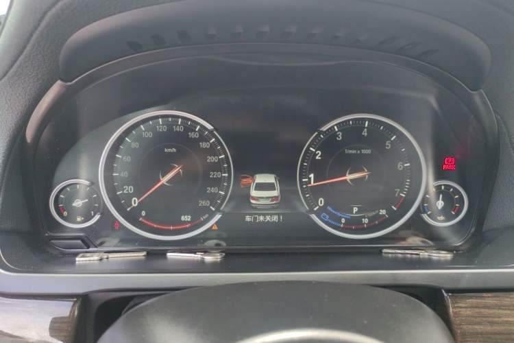 Used BMW 7 Series 2014 730Li Premium Edition Instrument Cluster
