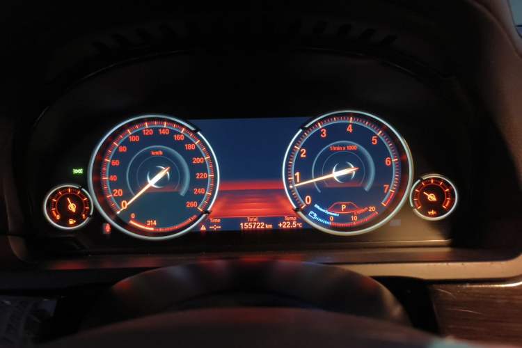 Used BMW 7 Series 2014 730Li Premium Edition Instrument Cluster