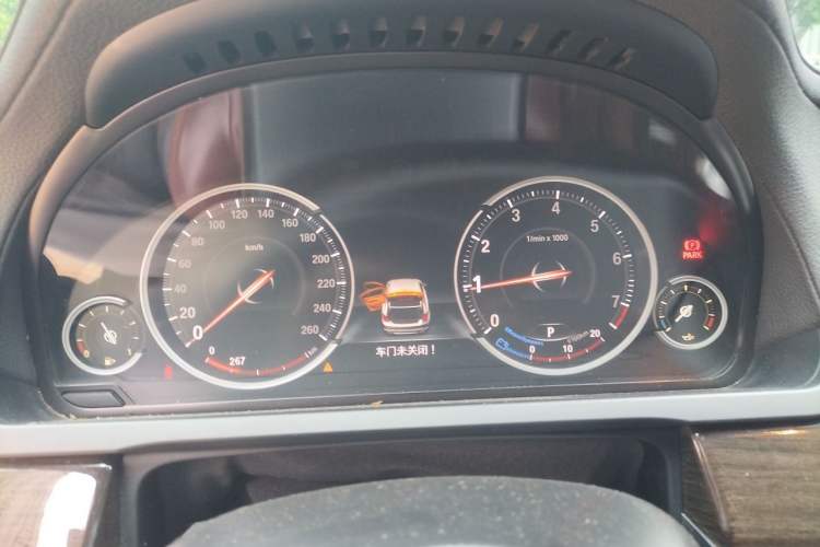 Used BMW 7 Series 2014 730Li Premium Edition Instrument Cluster