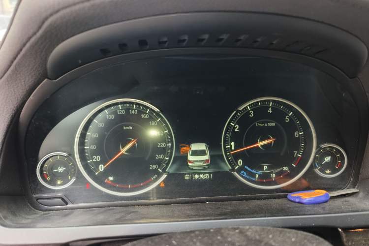 Used BMW 7 Series 2014 730Li Premium Edition Instrument Cluster
