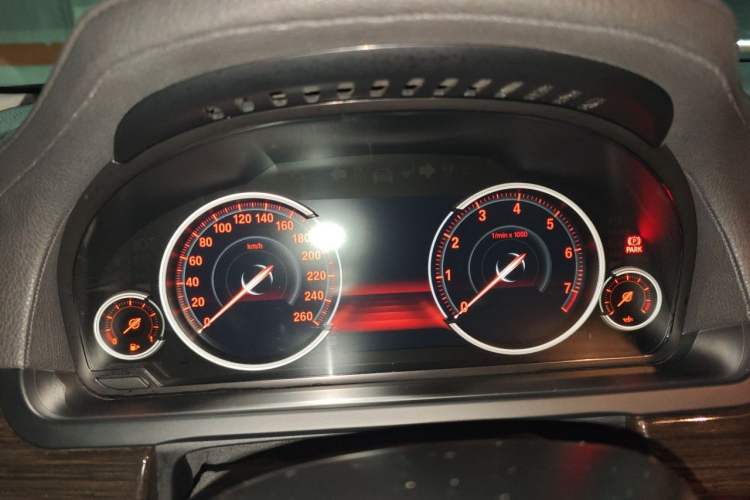 Used BMW 7 Series 2014 730Li Premium Edition Instrument Cluster