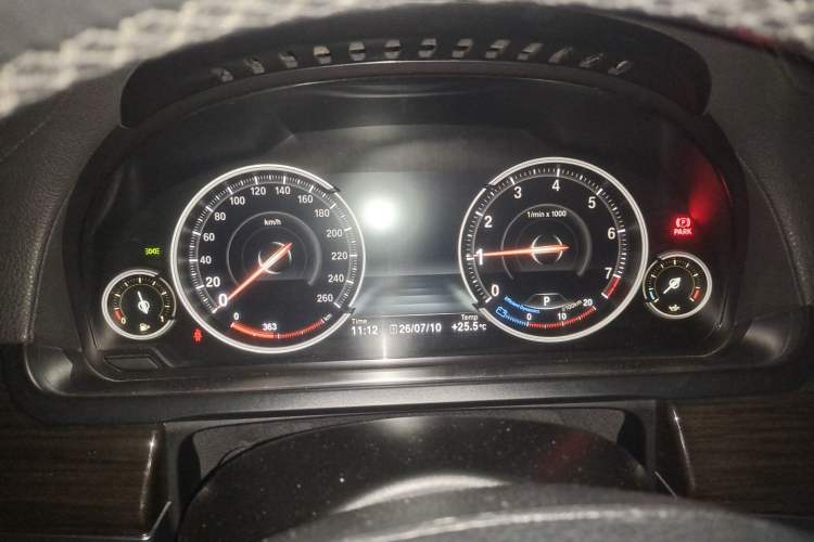 Used BMW 7 Series 2014 730Li Premium Edition Instrument Cluster