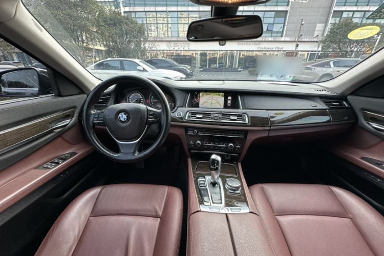 Used BMW 7 Series 2014 730Li Premium Edition Interior 1
