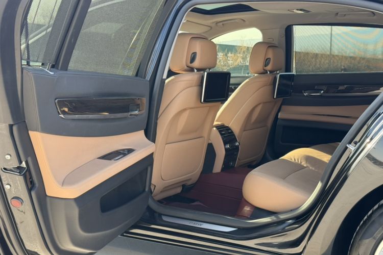 Used BMW 7 Series 2014 730Li Premium Edition Interior 1