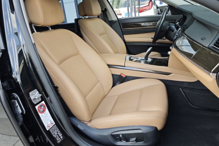 Used BMW 7 Series 2014 730Li Premium Edition Interior 12