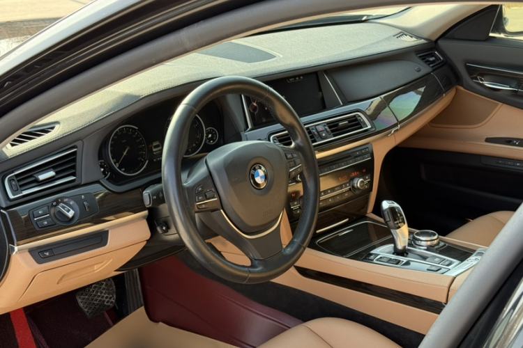 Used BMW 7 Series 2014 730Li Premium Edition Interior 12