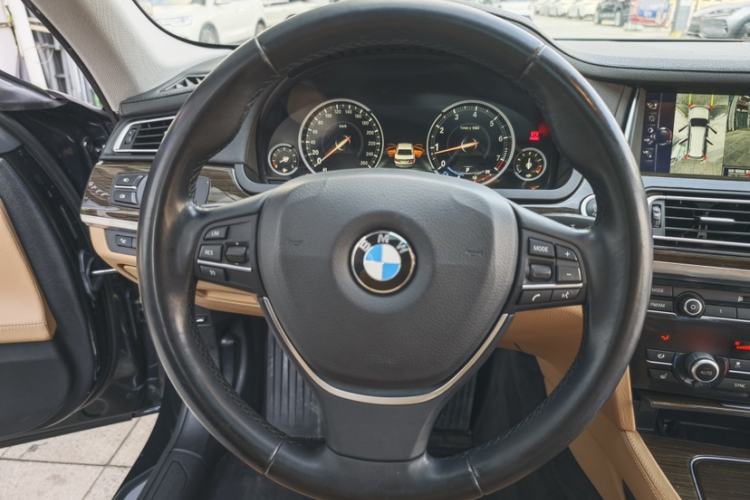 Used BMW 7 Series 2014 730Li Premium Edition Interior 2