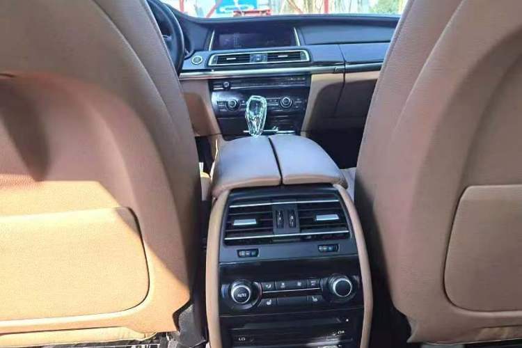 Used BMW 7 Series 2014 730Li Premium Edition Interior 2