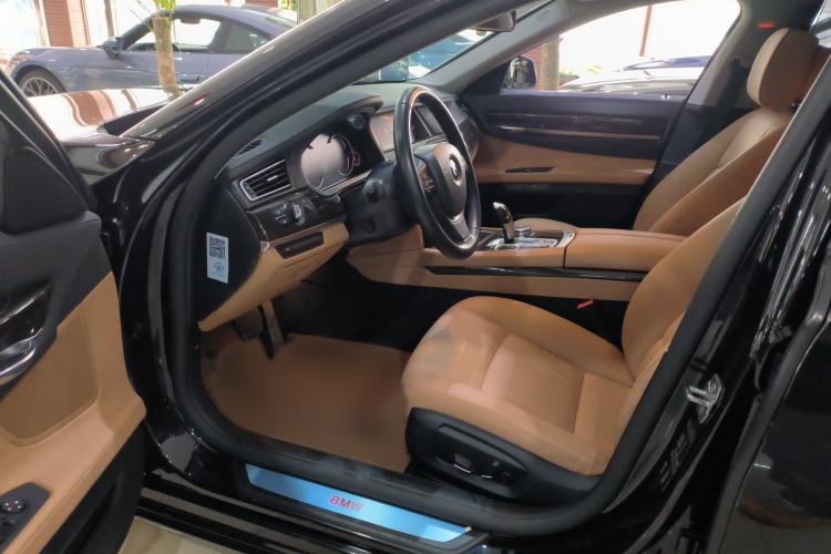 Used BMW 7 Series 2014 730Li Premium Edition Interior 2