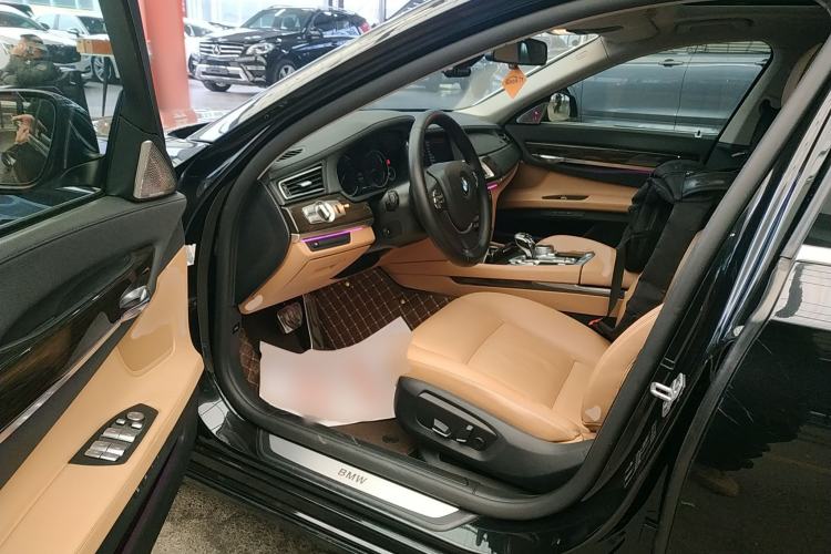Used BMW 7 Series 2014 730Li Premium Edition Interior 3