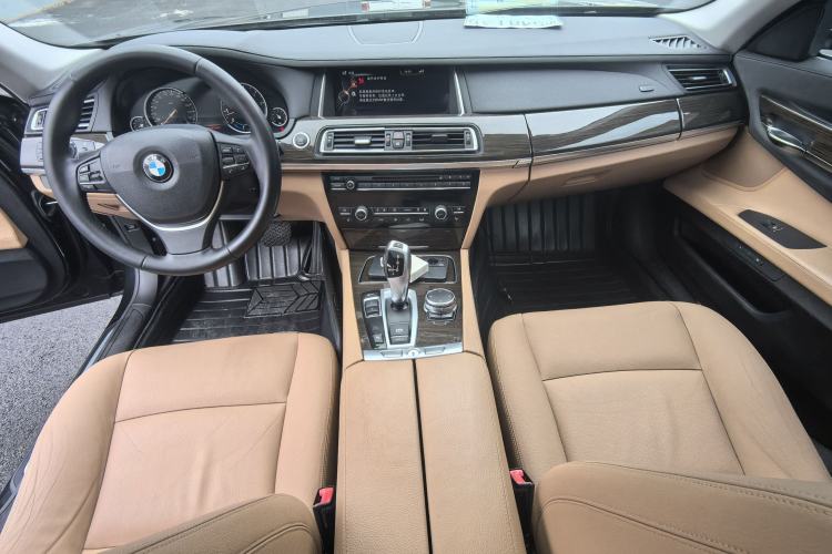 Used BMW 7 Series 2014 730Li Premium Edition Interior 3