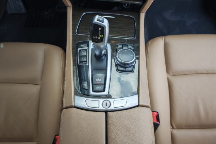 Used BMW 7 Series 2014 730Li Premium Edition Interior 4