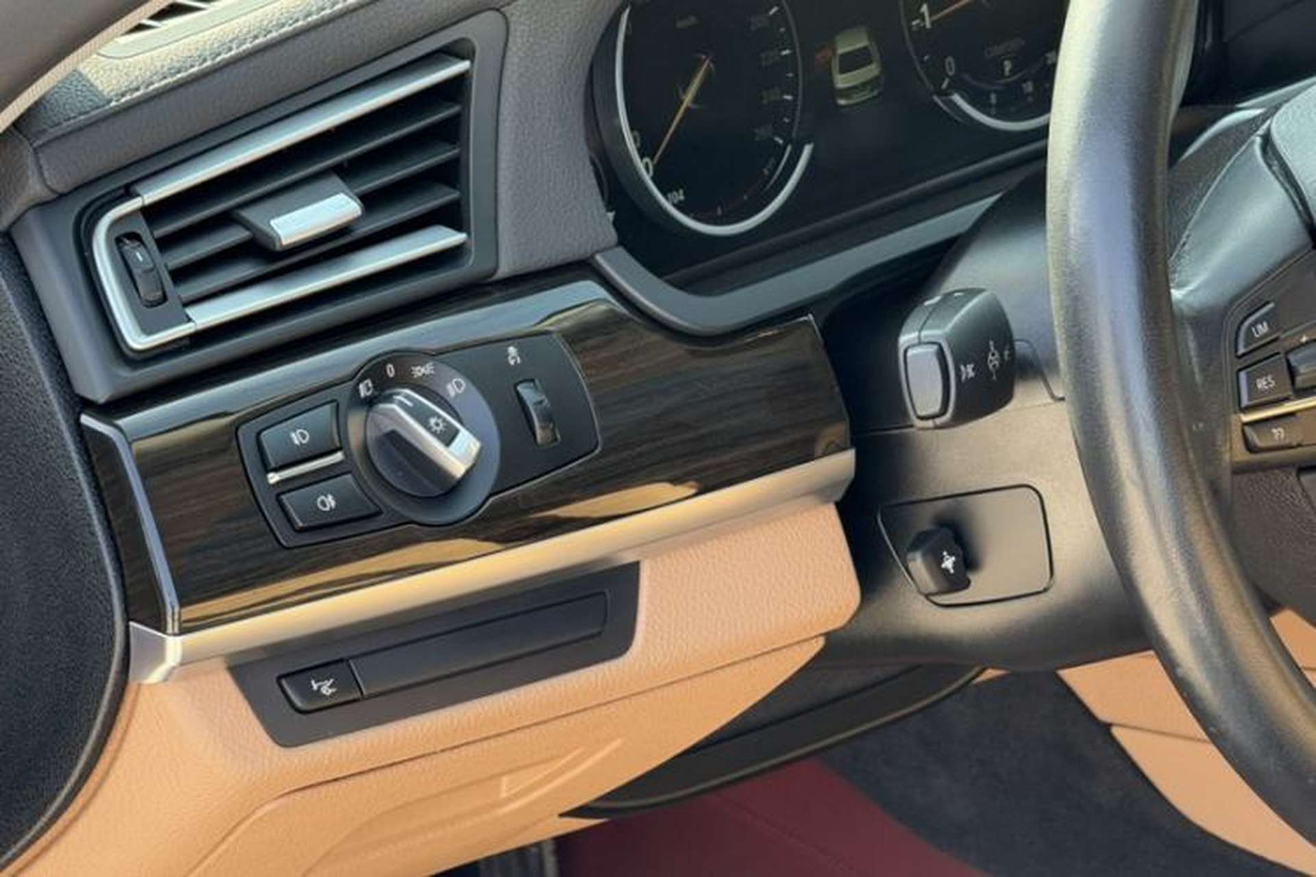 Used BMW 7 Series 2014 730Li Premium Edition Interior 4