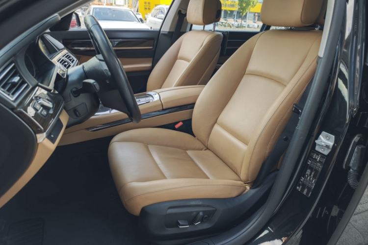Used BMW 7 Series 2014 730Li Premium Edition Interior 6