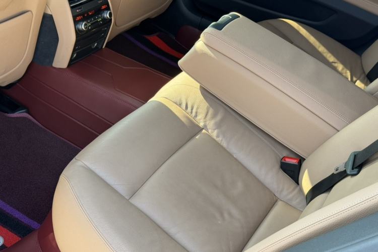 Used BMW 7 Series 2014 730Li Premium Edition Interior 6