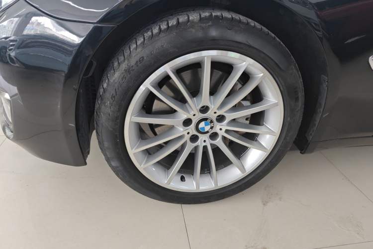 Used BMW 7 Series 2014 730Li Premium Edition Left Front Wheel Hub